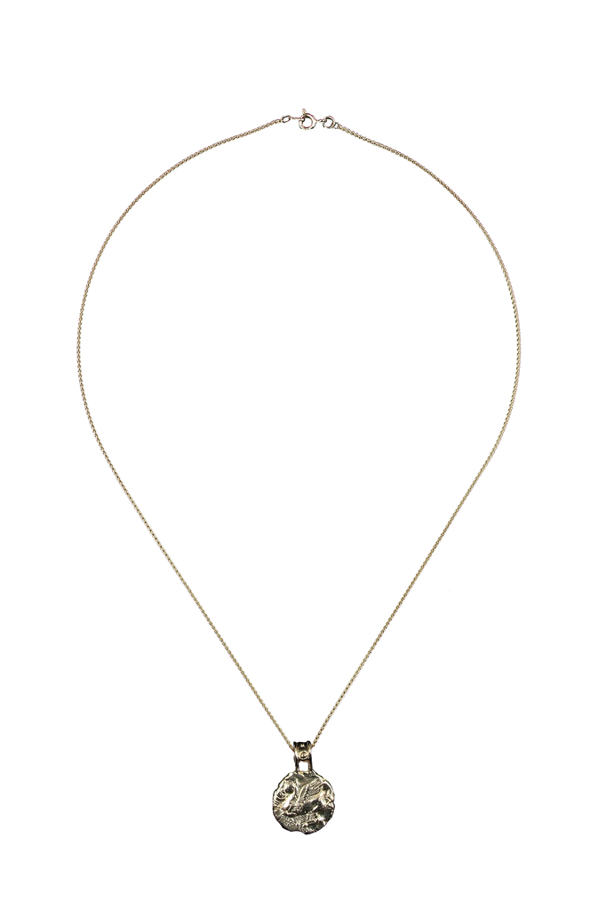 pegasus ascendant 18k gold necklace | towards another world